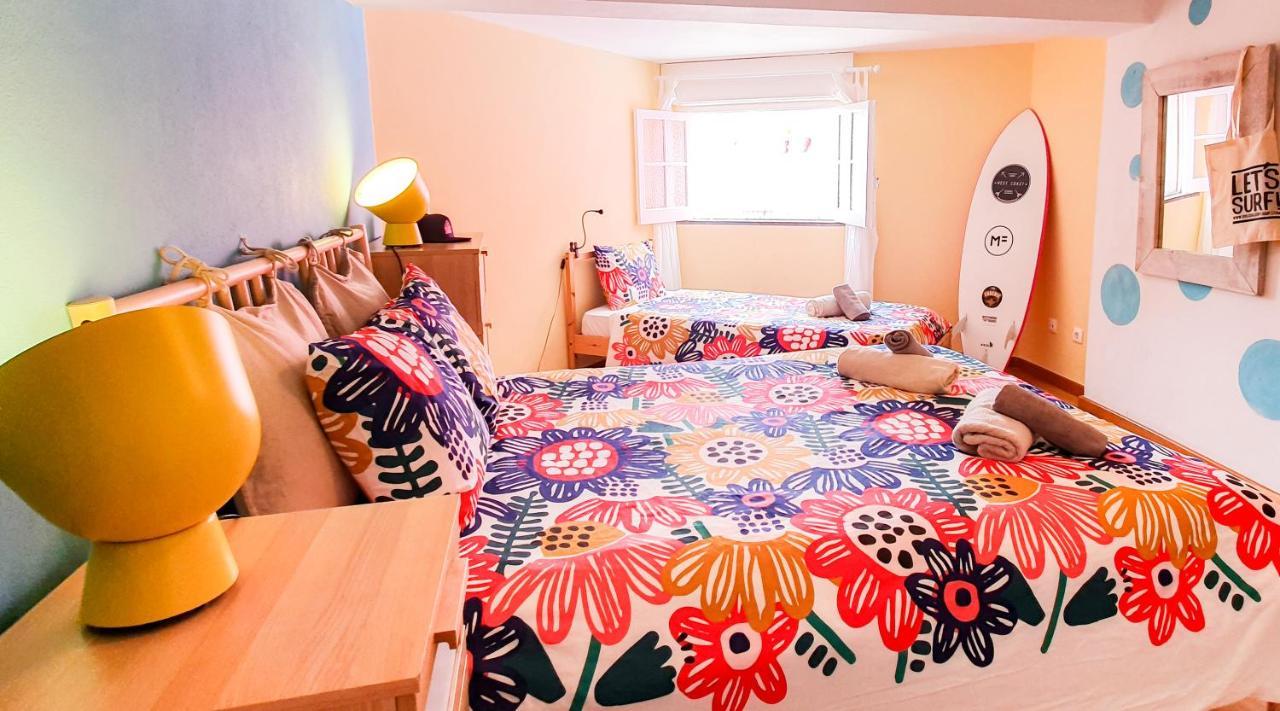 Ericeira Surf Camp Hostel ภายนอก รูปภาพ
