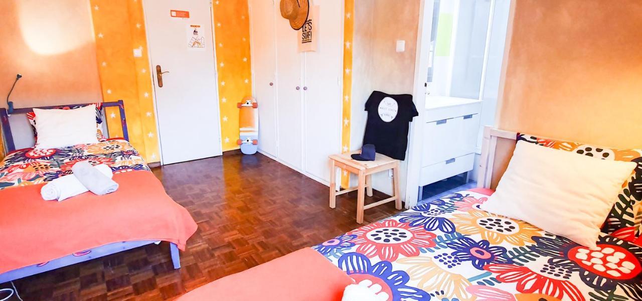 Ericeira Surf Camp Hostel ภายนอก รูปภาพ