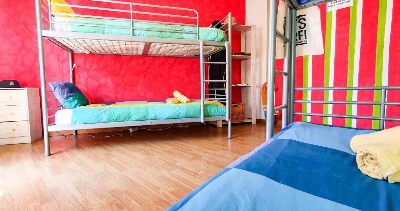 Ericeira Surf Camp Hostel ภายนอก รูปภาพ