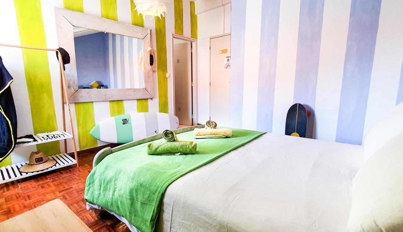 Ericeira Surf Camp Hostel ภายนอก รูปภาพ